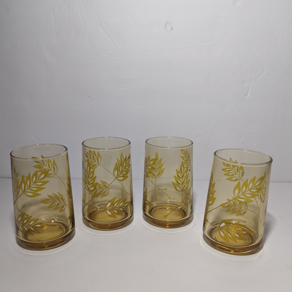 Set of Four Amber Wheat Leaf Pattern Juice Glasses Tumblers